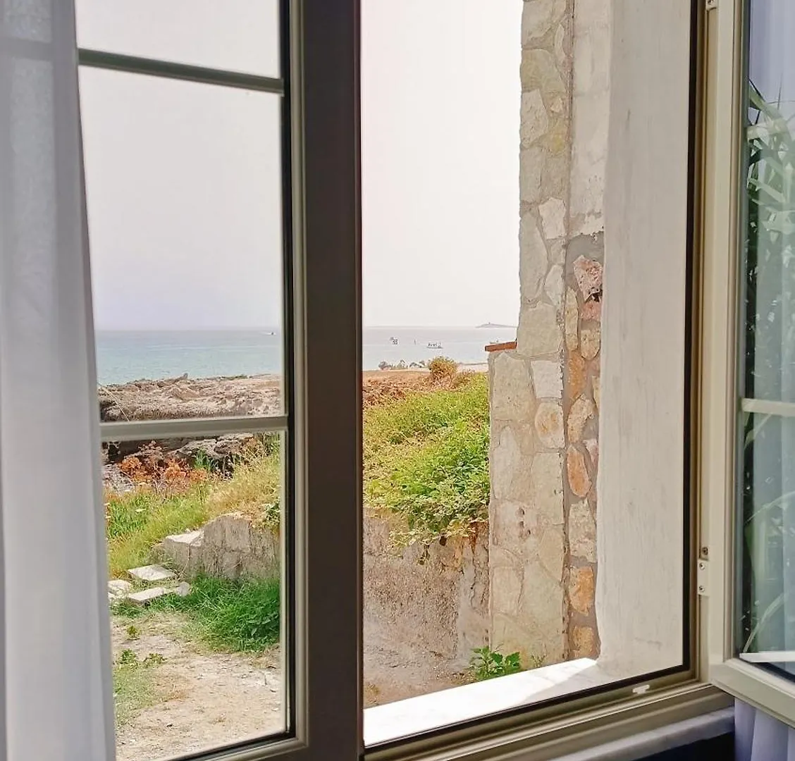 Konukevi La Terrazza Sul Mare Camera Fronte Mare&Vicino Aereoporto Sicilian Vintage Style Seaside Room Cinisi İtalya