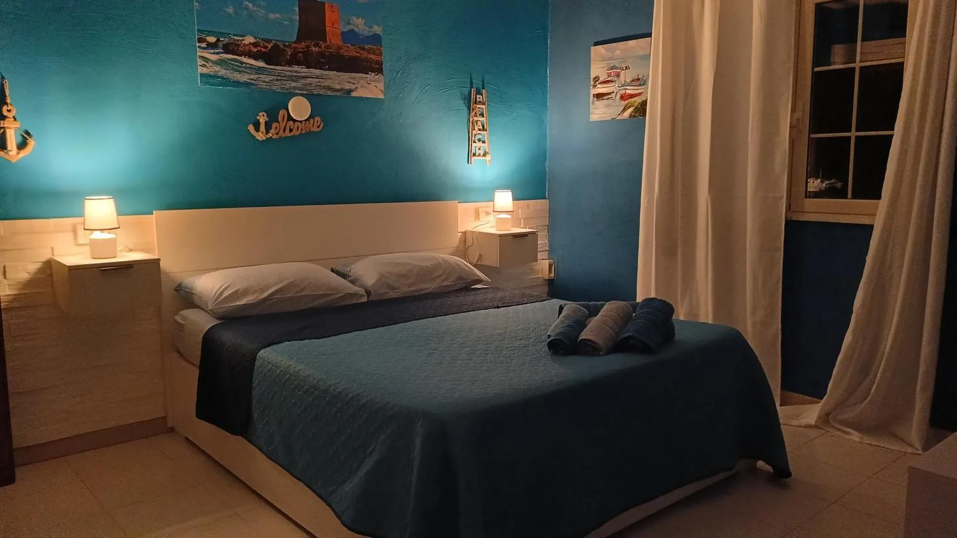 Гостевой дом La Terrazza Sul Mare Camera Fronte Mare&Vicino Aereoporto Sicilian Vintage Style Seaside Room Чинизи
